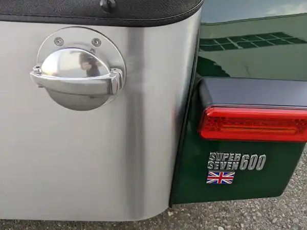 SUPER SEVEN 600 CLASSIC EDITION